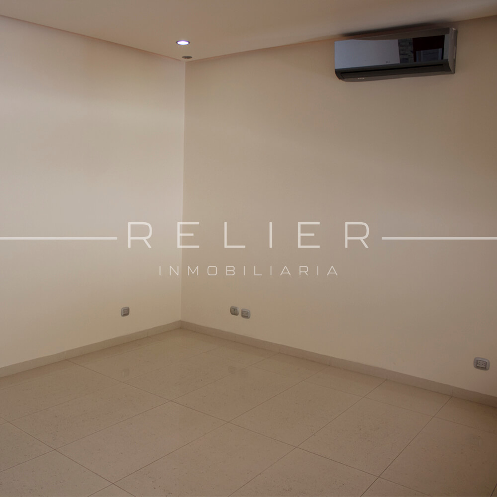 INMOBILIARIA-CASA-RENTA-RINCONADA-SALA-TV-RELIER